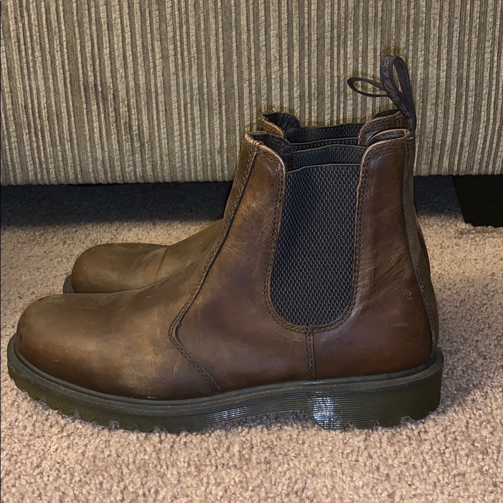 NEW men’s Dr. Martens Chelsea boots